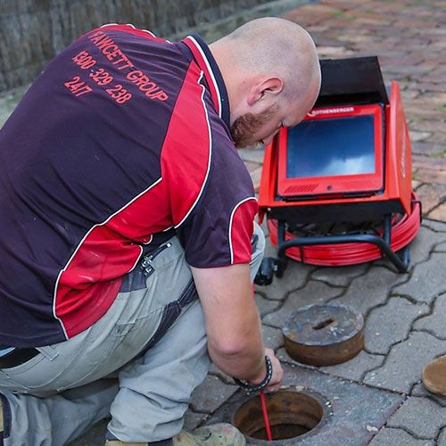 Plumbers in North Haven
